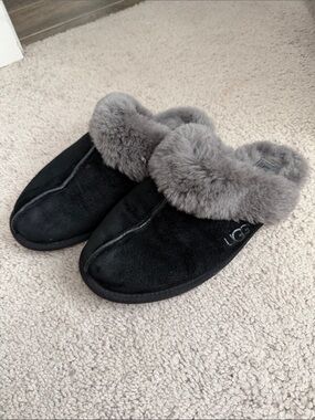 UGG Women’s Black Slippers with Grey Shearling